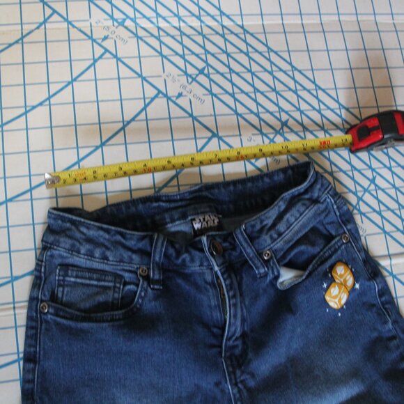 Star Wars Her Universe Han Solo Millenium Falcon Flare Retro Jeans, Jr. 5 - Picture 8 of 11